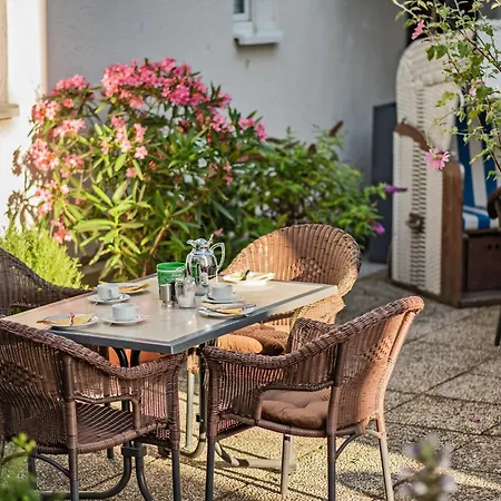 Strandvilla Imperator Hotel 3*