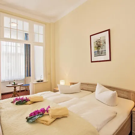 Otel Strandvilla Imperator Seebad Bansin